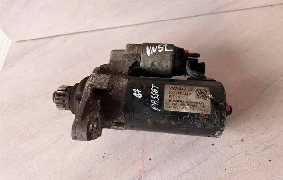 Volkswagen PASSAT B7 Starter motor 02Z911024H