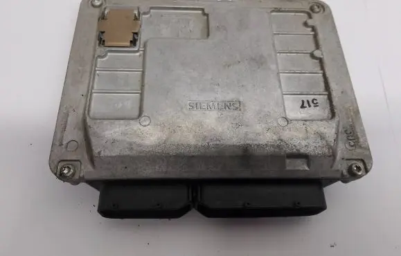 Skoda Fabia Mk1 (6Y) Engine control unit/module 5WP4012607