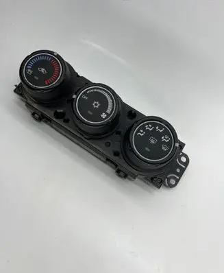 Mitsubishi Outlander Climate control unit 7820A073XA 0K10A 38530762