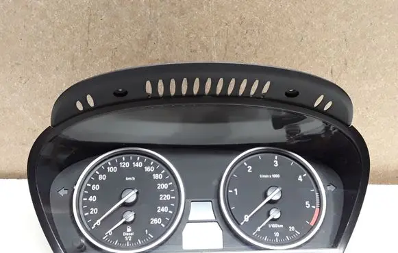 BMW 5 E60 E61 Speedometer (instrument cluster) 6965359
