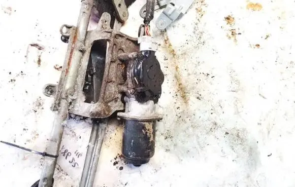 Mazda 3 II Wiper motor 9828b108