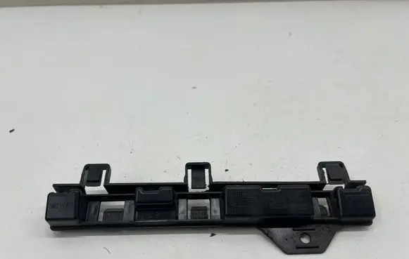 BMW 1 F20 F21 Sill supporting ledge 7240874