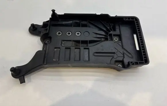 Seat Arona Battery tray 2Q0915331