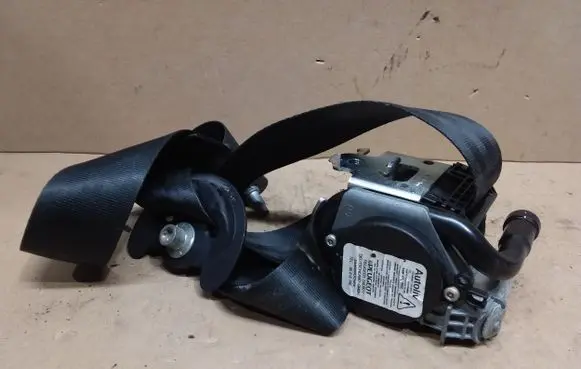 Peugeot 508 Front seatbelt 98115345