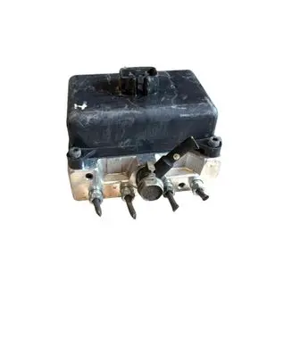 Toyota Land Cruiser (J200) Air suspension control unit module (rear) 4894060020
