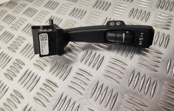 Volvo XC60 Wiper control stalk 31275359