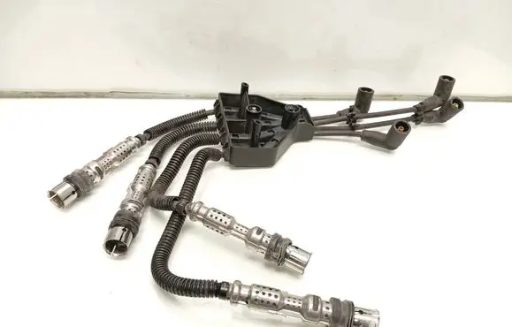 Skoda Rapid (NH) Ignition plug leads 03F905487