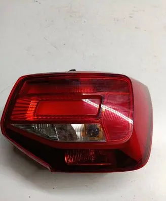 Audi Q2 - Rear/tail lights 81A945070B 90096093