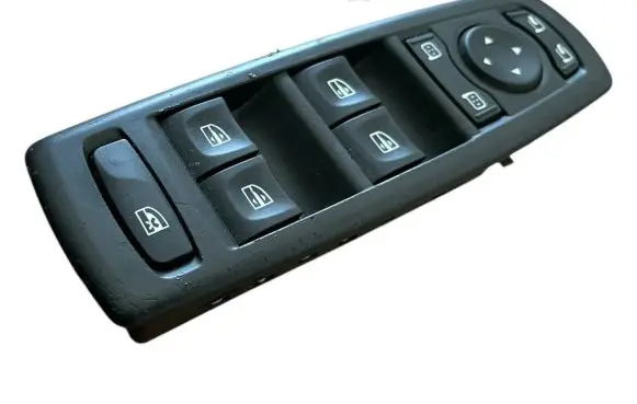 Renault Laguna III Electric window control switch 809610006R