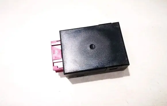 BMW 5 E39 Fuel injection pump control unit/module 61358375964 61.35-8375964