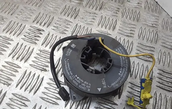 Opel Zafira A Airbag slip ring squib (SRS ring) 24436920
