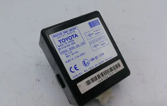 Toyota Corolla Verso AR10 Door central lock control unit/module 897410F010 61B168000