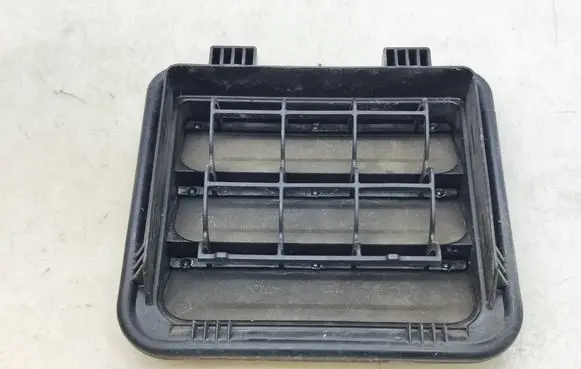 KIA Niro Quarter panel pressure vent 97510D3000