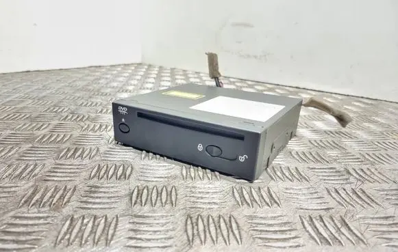 Volvo V70 Navigation unit CD/DVD player 31285568AA 110493008 4621009870
