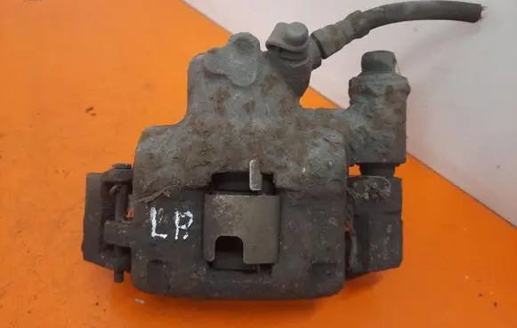 Renault Megane III Front brake caliper