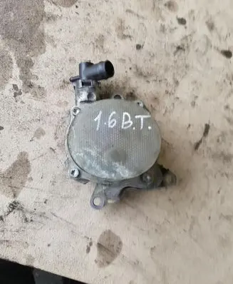 Renault Kangoo II Vacuum pump