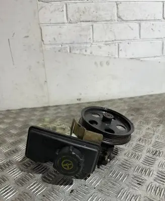 Ford Mondeo Mk III Power steering pump 1S7C3R700AC