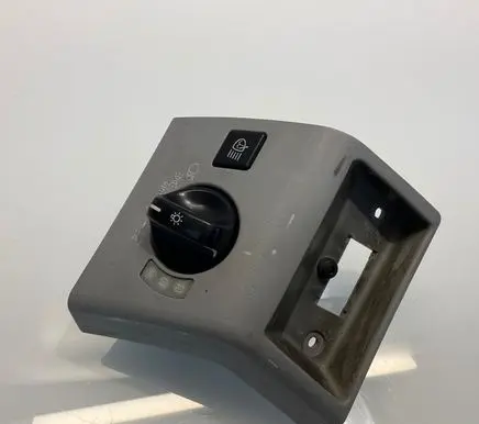 Light switch