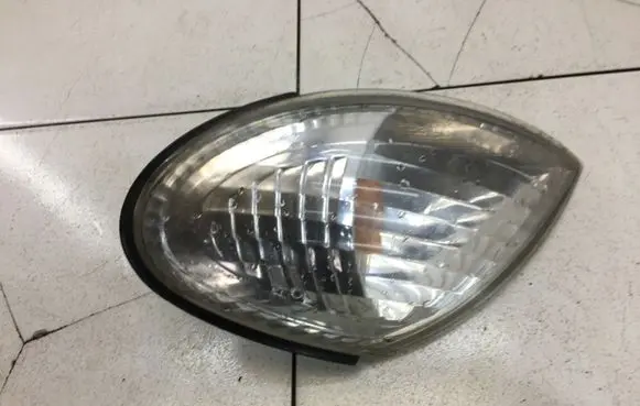 Nissan Almera N16 Front indicator light PY21W
