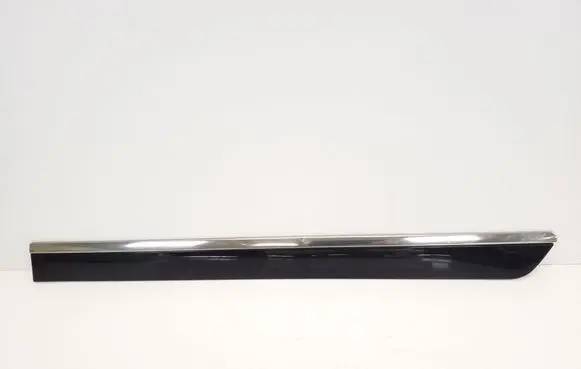 Mercedes-Benz GL X164 Rear door trim (molding) A1646901162