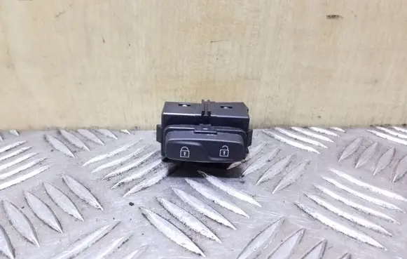 Volvo XC60 Central locking switch button 31272015