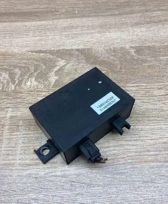 Volkswagen Golf III Immobilizer control unit/module 1H0953257B WITHPLUG