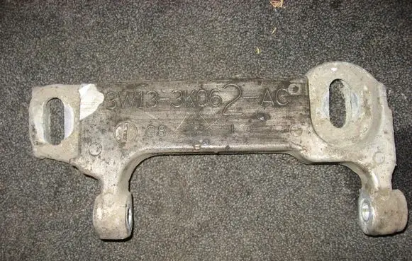 Lincoln Town Car Other front suspension part 3W133K062AC