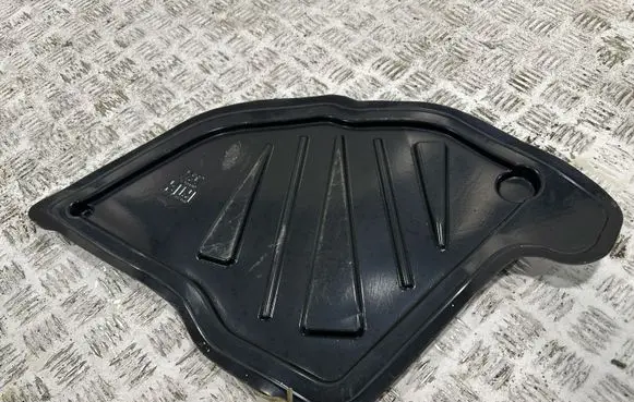 Chevrolet Corvette C8 Front door sound insulation 