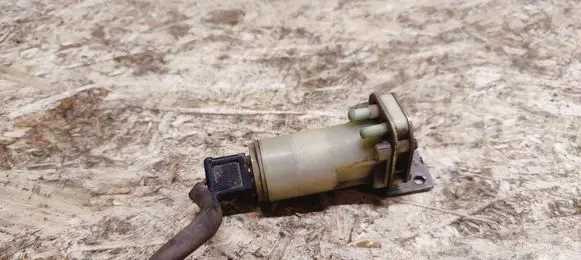 Mercedes-Benz SL R107 Windscreen/windshield washer pump 0392017