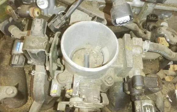 Honda Civic Throttle valve