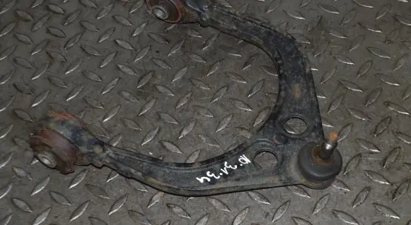 Front lower control arm/wishbone