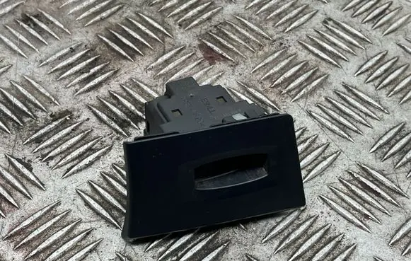 BMW 3 E90 E91 Ignition lock E9XLL