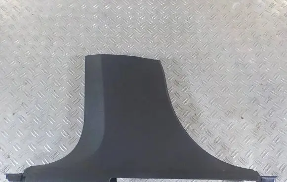 Volvo XC90 (B) pillar trim (bottom) 31363584