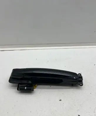 Suzuki Vitara (LY) Front door exterior handle 