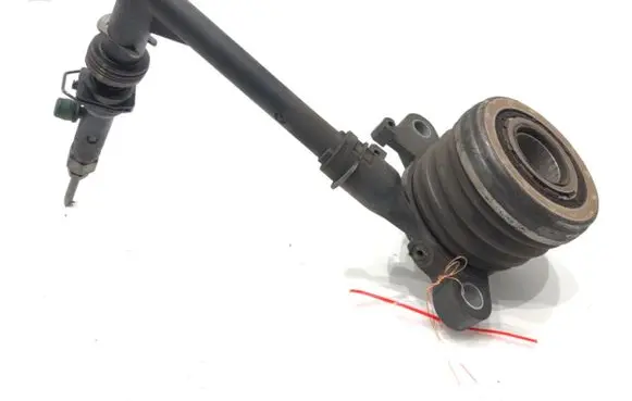 Clutch slave cylinder