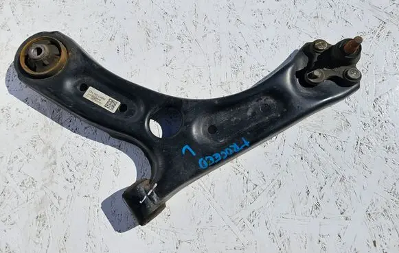 KIA Pro Cee'd III Front control arm 54500G4AA0