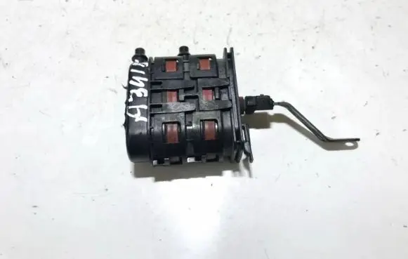 Mercedes-Benz C W202 Central locking vacuum pump 
