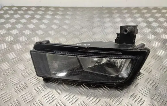 Volkswagen Touran III Front fog light 5TA941662