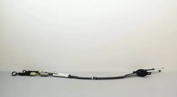 BMW 1 F40 Gear shift cable linkage 8632613