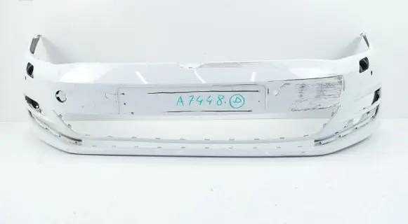 Volkswagen Golf VII Front bumper 5G0807221