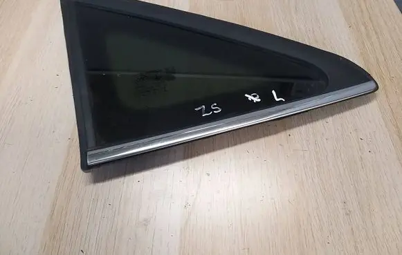 MG ZS Rear side window