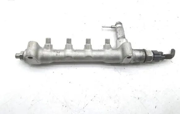 Opel Astra J Fuel main line pipe 55PP0501 10026142236