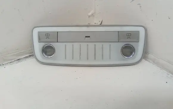 Mercedes-Benz E W212 Rear seat light A2128205001
