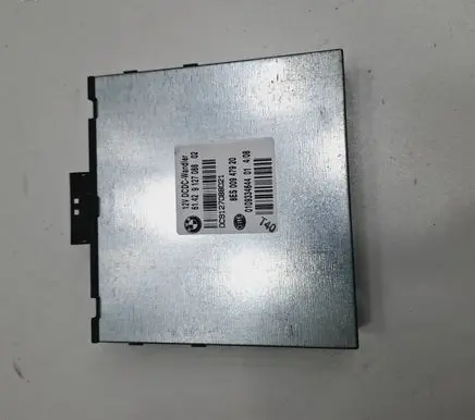 Voltage converter inverter