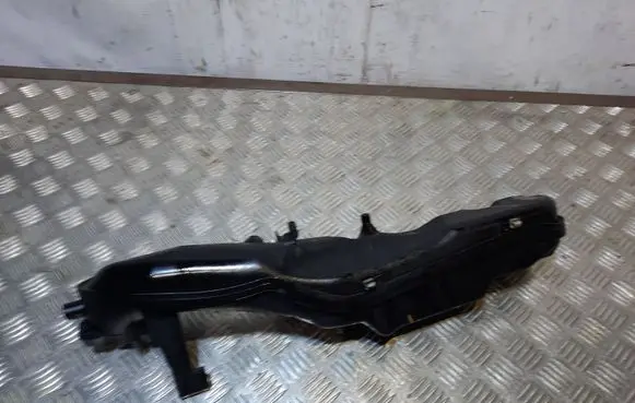 BMW 6 F12 F13 Intake manifold 70341450