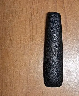 Mercedes-Benz 200 300 W123 Front door interior handle trim 