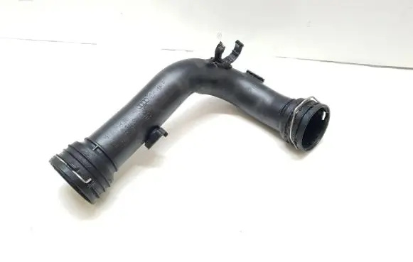 Volkswagen Golf V Air intake hose/pipe 1K0145770D