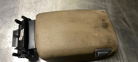 Volvo XC70 Armrest 30643895