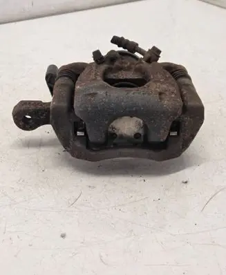 Nissan X-Trail T32 Rear brake caliper 