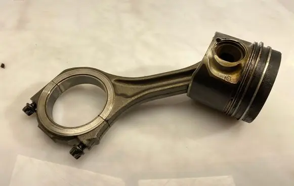Audi A6 S6 C6 4F Piston with connecting rod 059AA